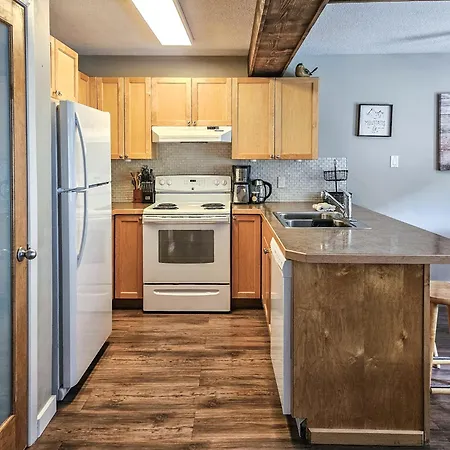 Horsethief Lodge By Stayin Panorama Room photo