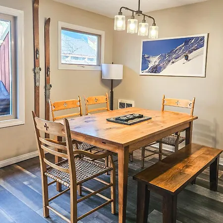 Horsethief Lodge By Stayin Panorama Room photo