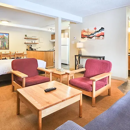 Horsethief Lodge By Stayin Panorama Room photo