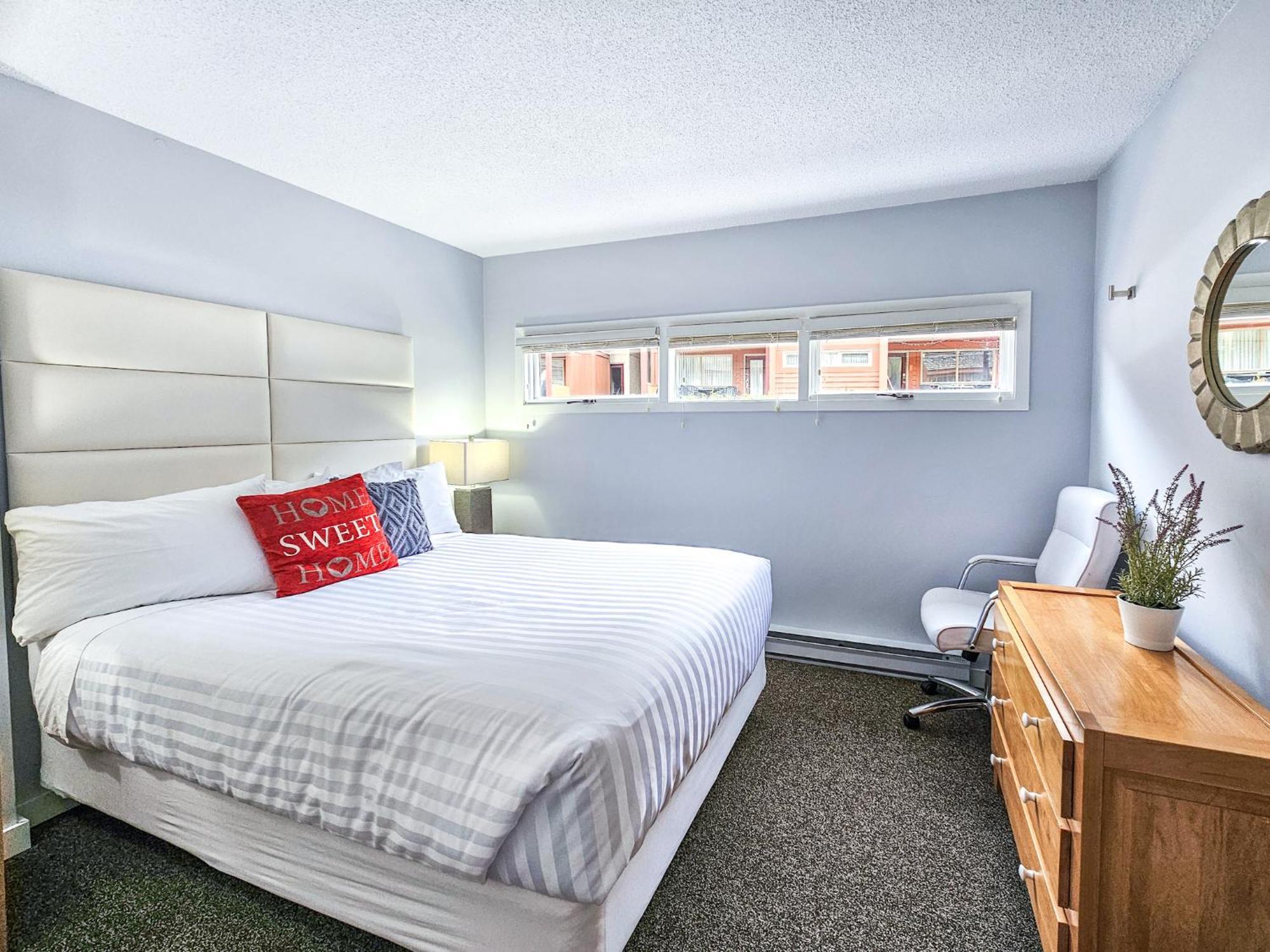 Horsethief By Stayin Apartment *